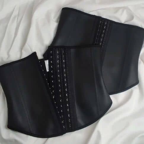 Gaine corset 100% latex